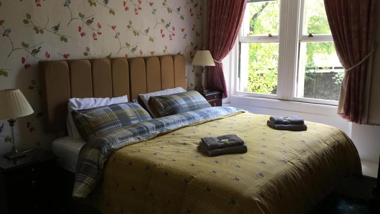 Manor Park Guest House Glasgow Buitenkant foto