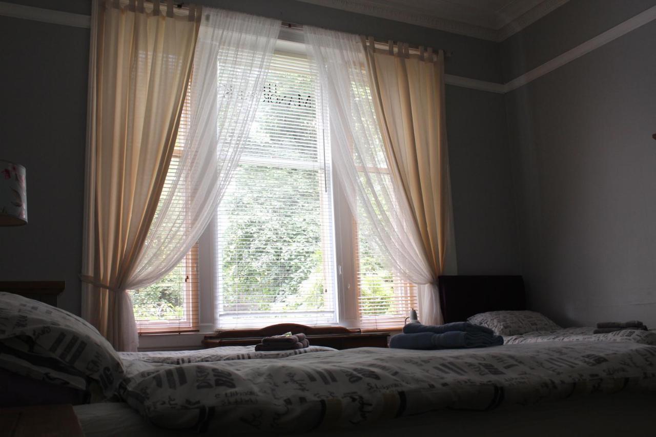 Manor Park Guest House Glasgow Buitenkant foto