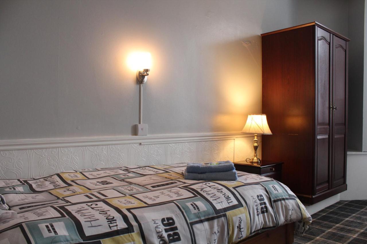 Manor Park Guest House Glasgow Buitenkant foto