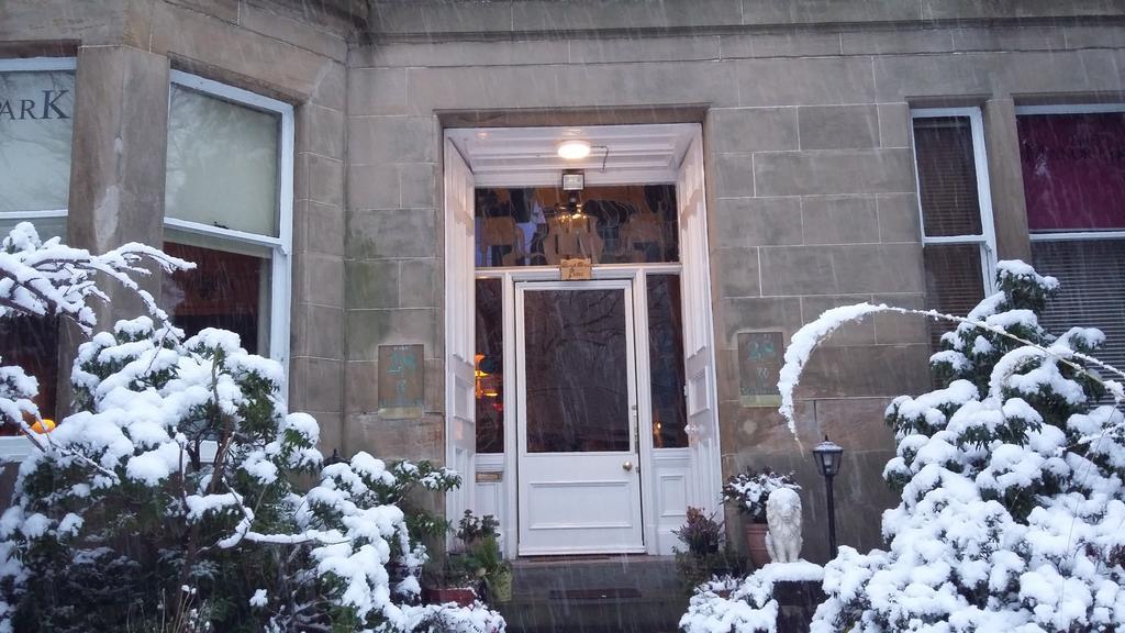 Manor Park Guest House Glasgow Buitenkant foto